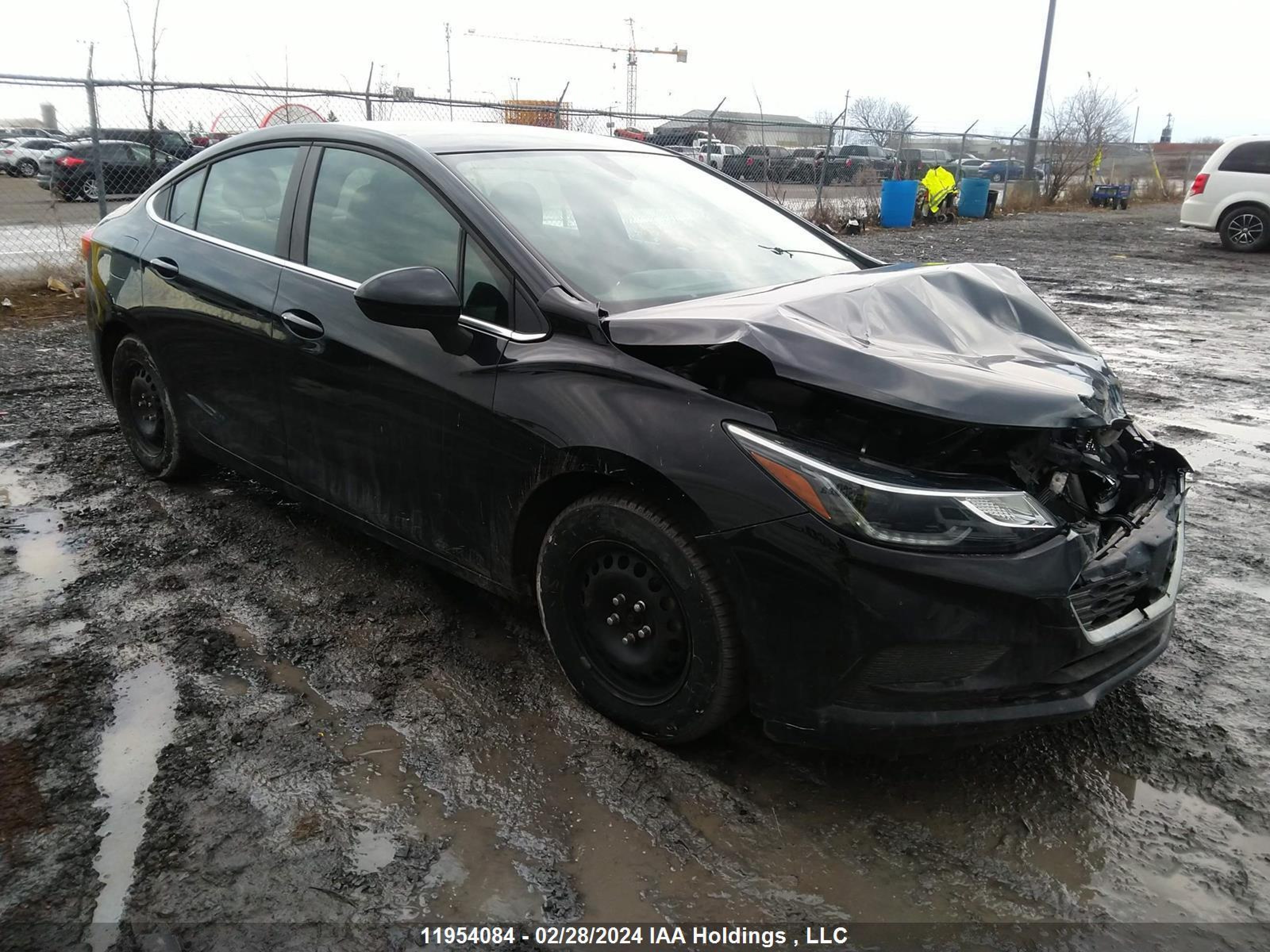 CHEVROLET CRUZE 2018 1g1be5sm4j7138116