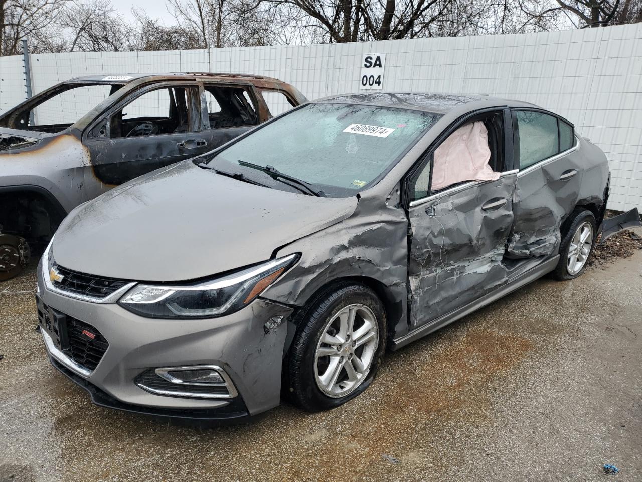 CHEVROLET CRUZE 2018 1g1be5sm4j7154283