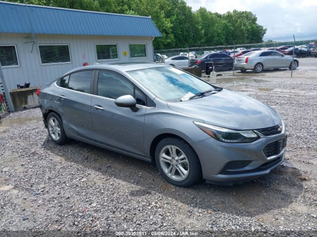 CHEVROLET CRUZE 2018 1g1be5sm4j7196484