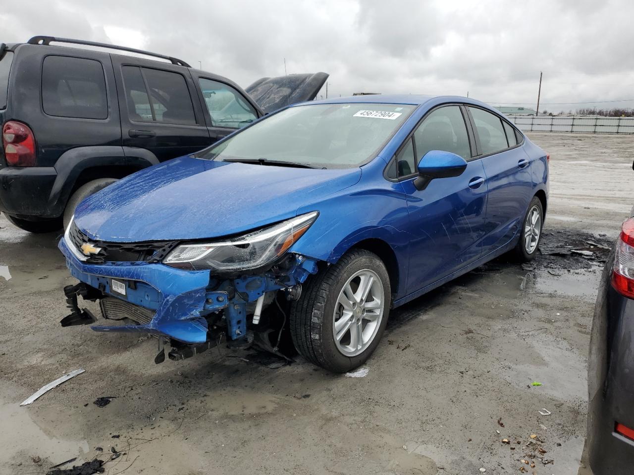 CHEVROLET CRUZE 2018 1g1be5sm4j7211064