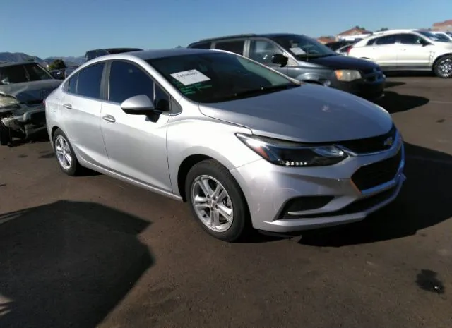 CHEVROLET CRUZE 2018 1g1be5sm4j7236496