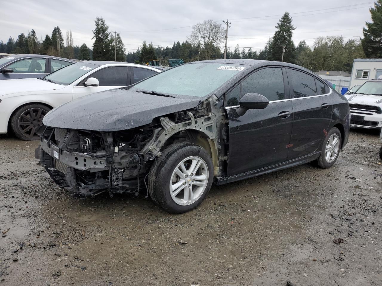 CHEVROLET CRUZE 2018 1g1be5sm4j7239916