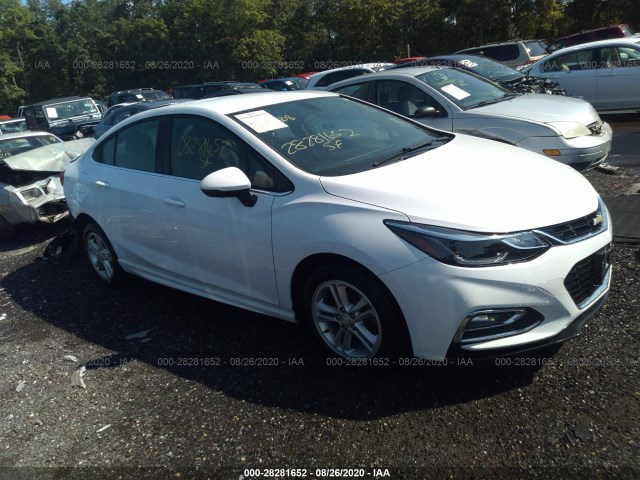 CHEVROLET CRUZE 2018 1g1be5sm4j7240029