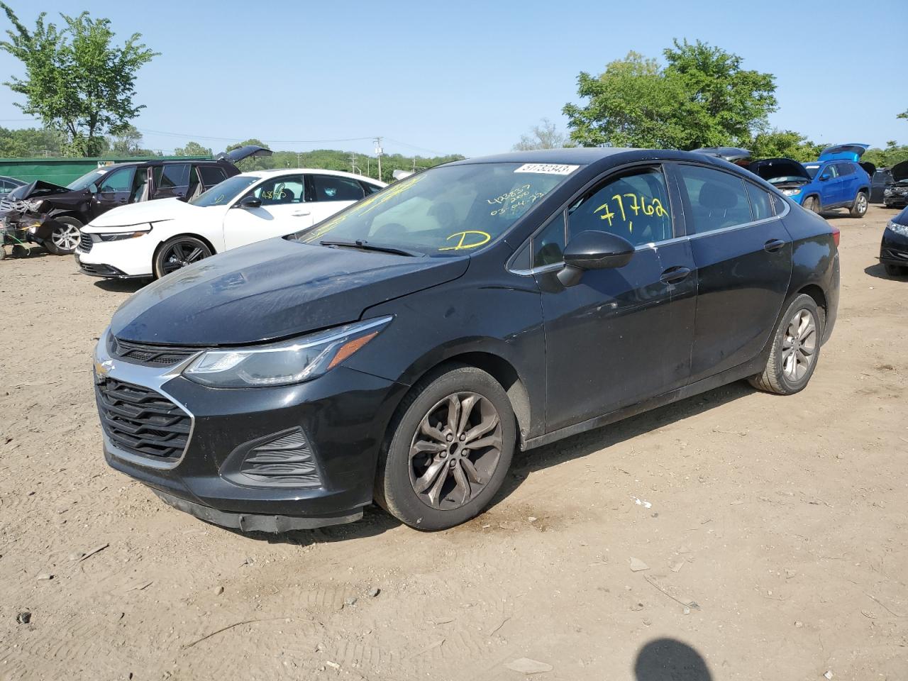 CHEVROLET CRUZE 2019 1g1be5sm4k7107904