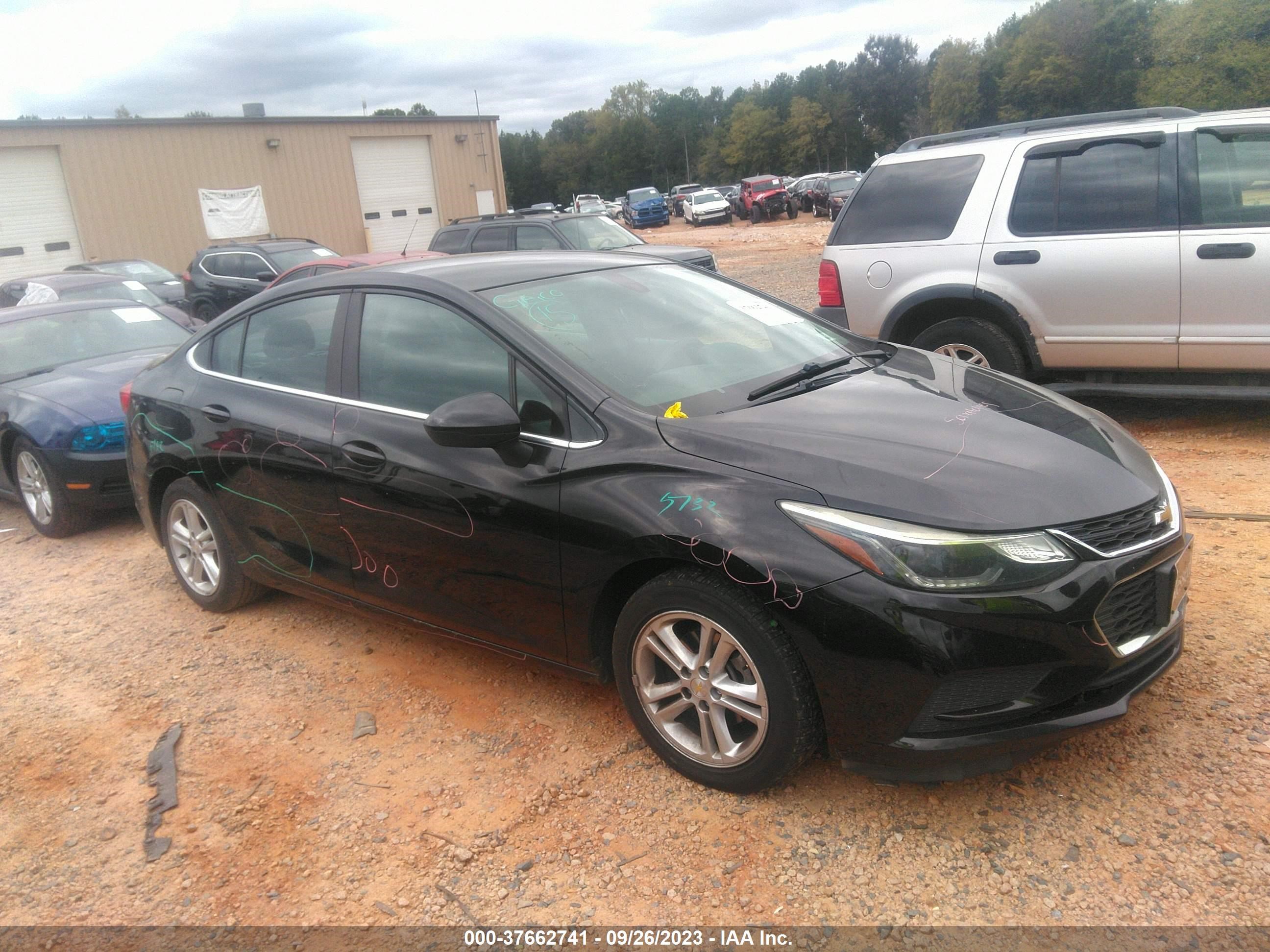 CHEVROLET CRUZE 2016 1g1be5sm5g7320304