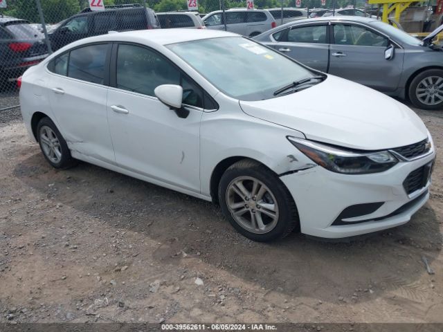 CHEVROLET CRUZE 2018 1g1be5sm5j7102466