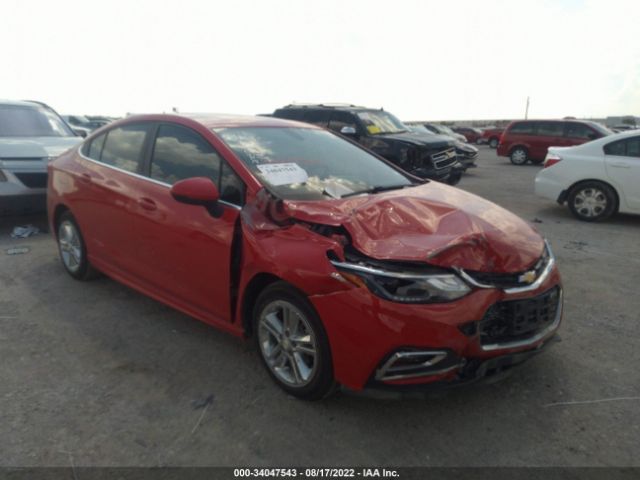 CHEVROLET CRUZE 2018 1g1be5sm5j7104928