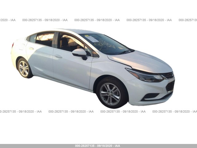 CHEVROLET CRUZE 2018 1g1be5sm5j7108297