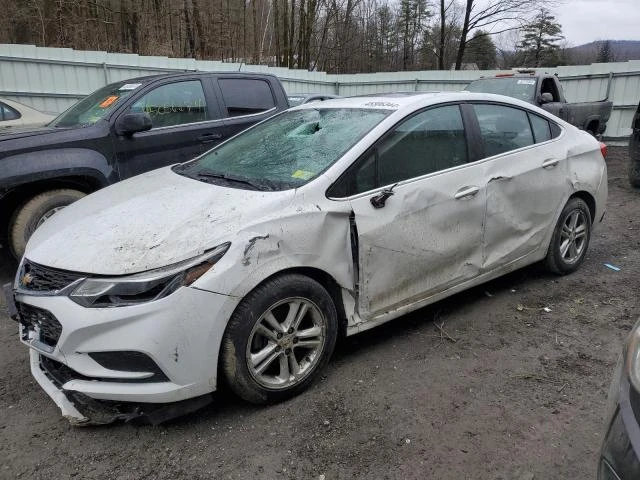 CHEVROLET CRUZE 2018 1g1be5sm5j7109904