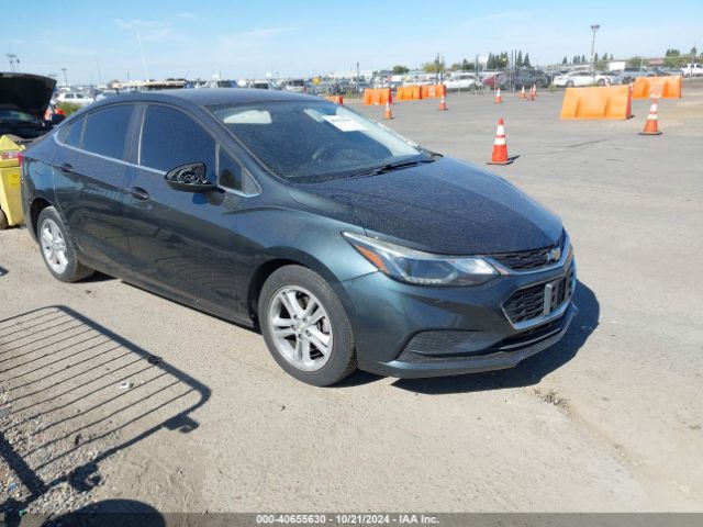 CHEVROLET CRUZE 2018 1g1be5sm5j7112401