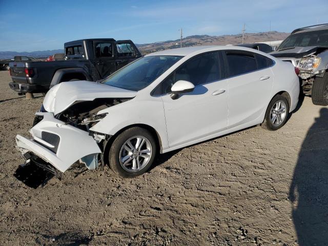 CHEVROLET CRUZE LT 2018 1g1be5sm5j7113046