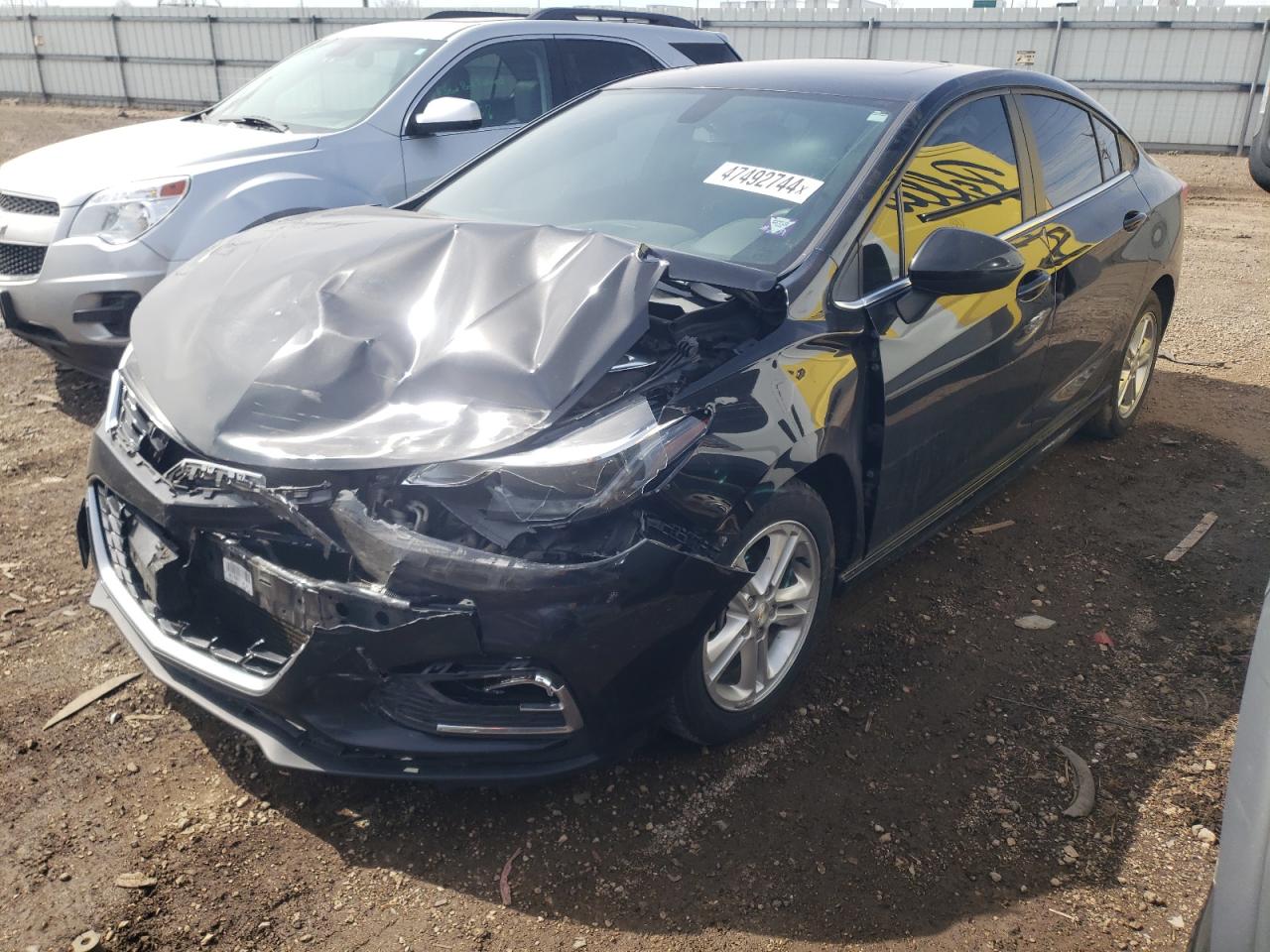 CHEVROLET CRUZE 2018 1g1be5sm5j7114987