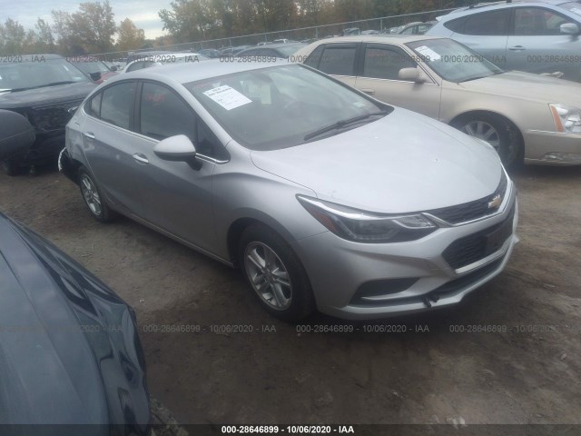 CHEVROLET CRUZE 2018 1g1be5sm5j7115878