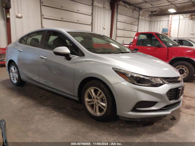 CHEVROLET CRUZE 2018 1g1be5sm5j7121311