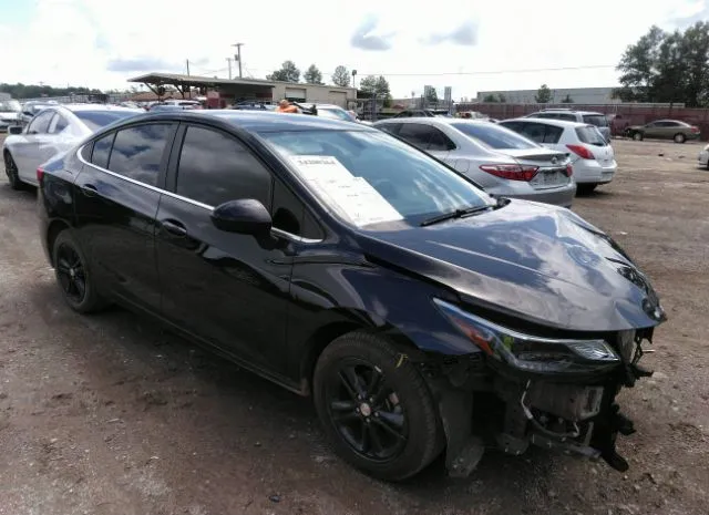 CHEVROLET CRUZE 2018 1g1be5sm5j7149626