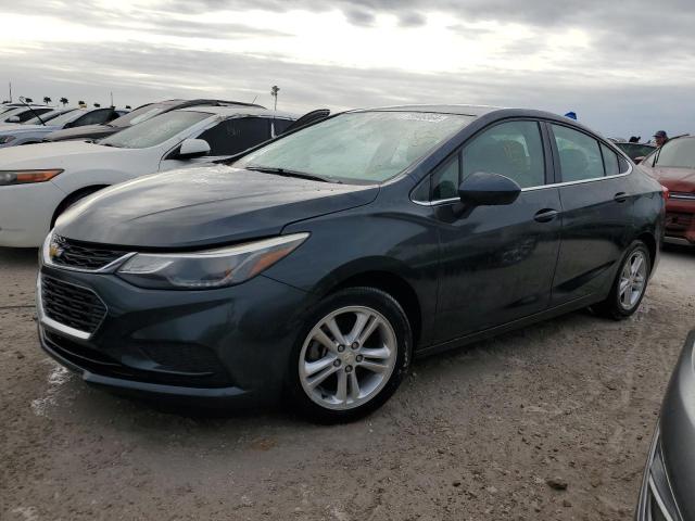 CHEVROLET CRUZE LT 2018 1g1be5sm5j7164837