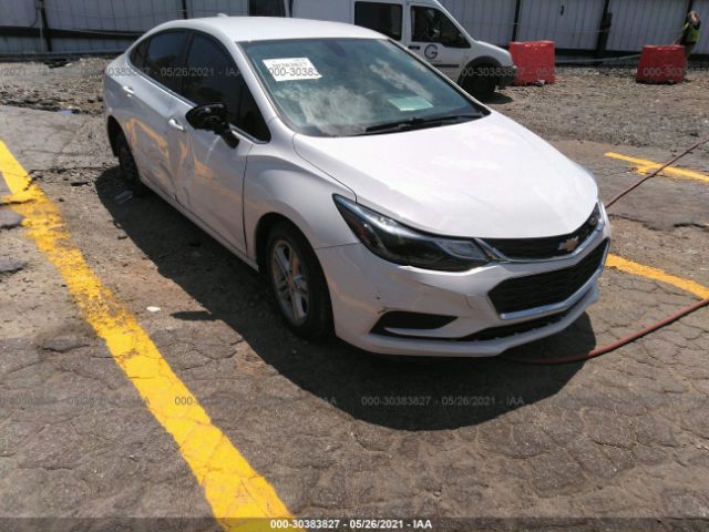 CHEVROLET CRUZE 2018 1g1be5sm5j7173957