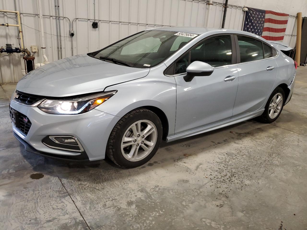 CHEVROLET CRUZE 2018 1g1be5sm5j7178205