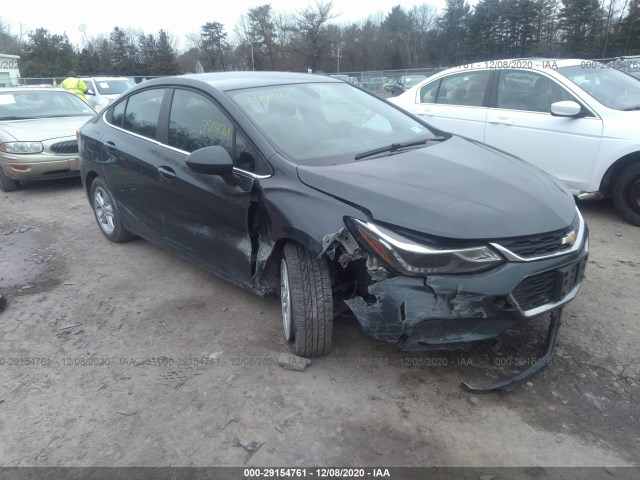 CHEVROLET CRUZE 2018 1g1be5sm5j7222834