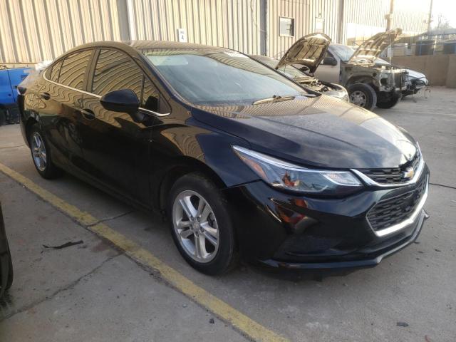 CHEVROLET CRUZE LT 2018 1g1be5sm5j7240475