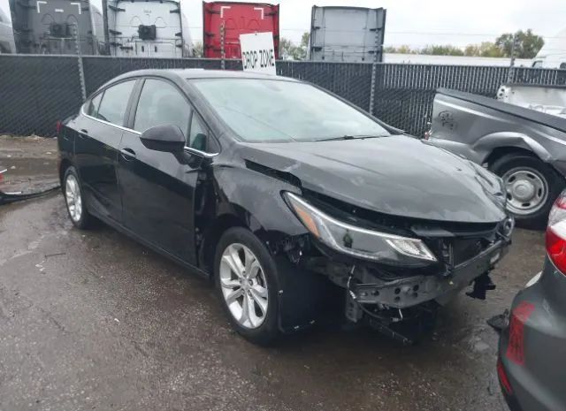 CHEVROLET CRUZE 2019 1g1be5sm5k7145528