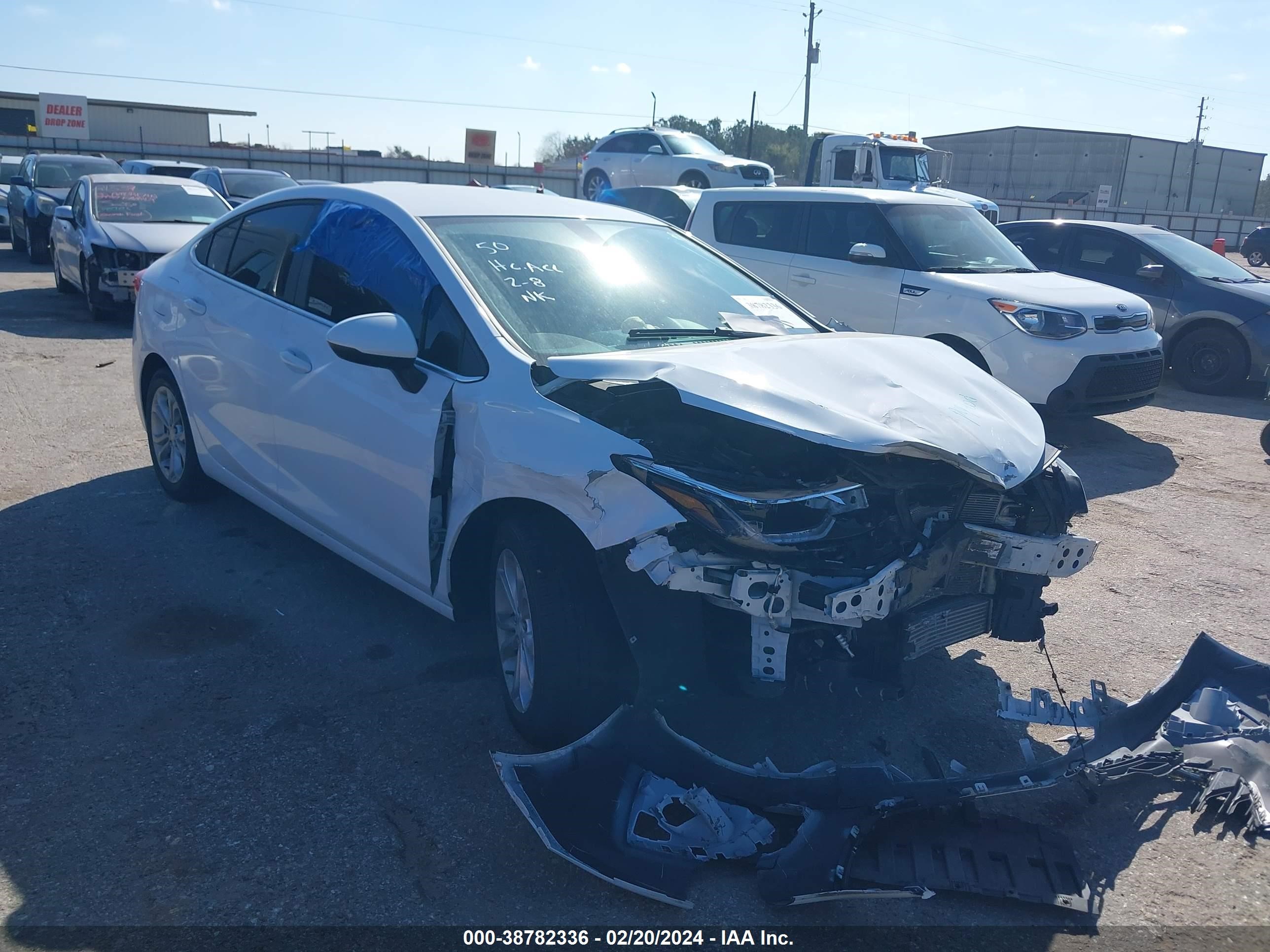 CHEVROLET CRUZE 2019 1g1be5sm5k7147750