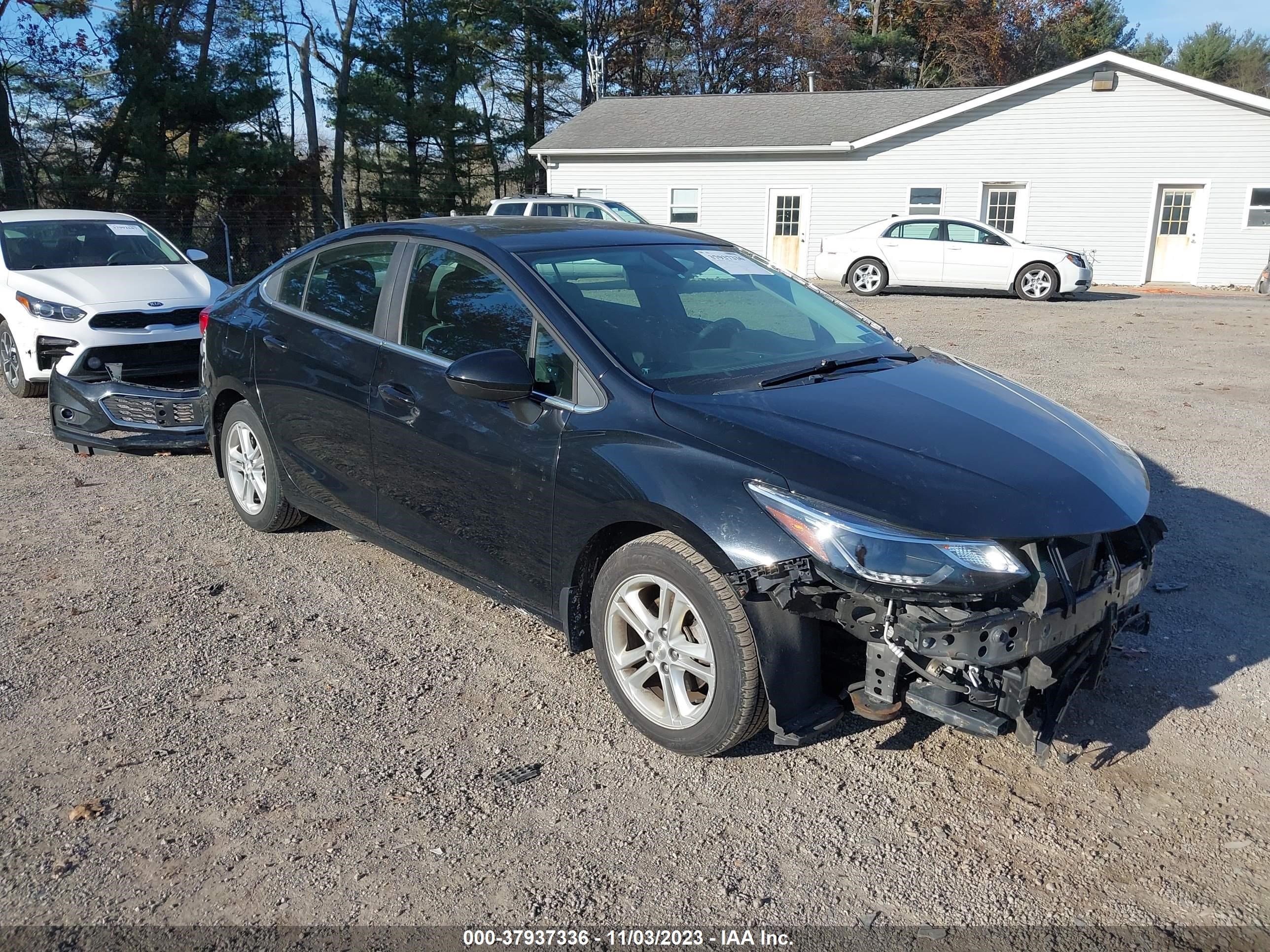 CHEVROLET CRUZE 2016 1g1be5sm6g7306525