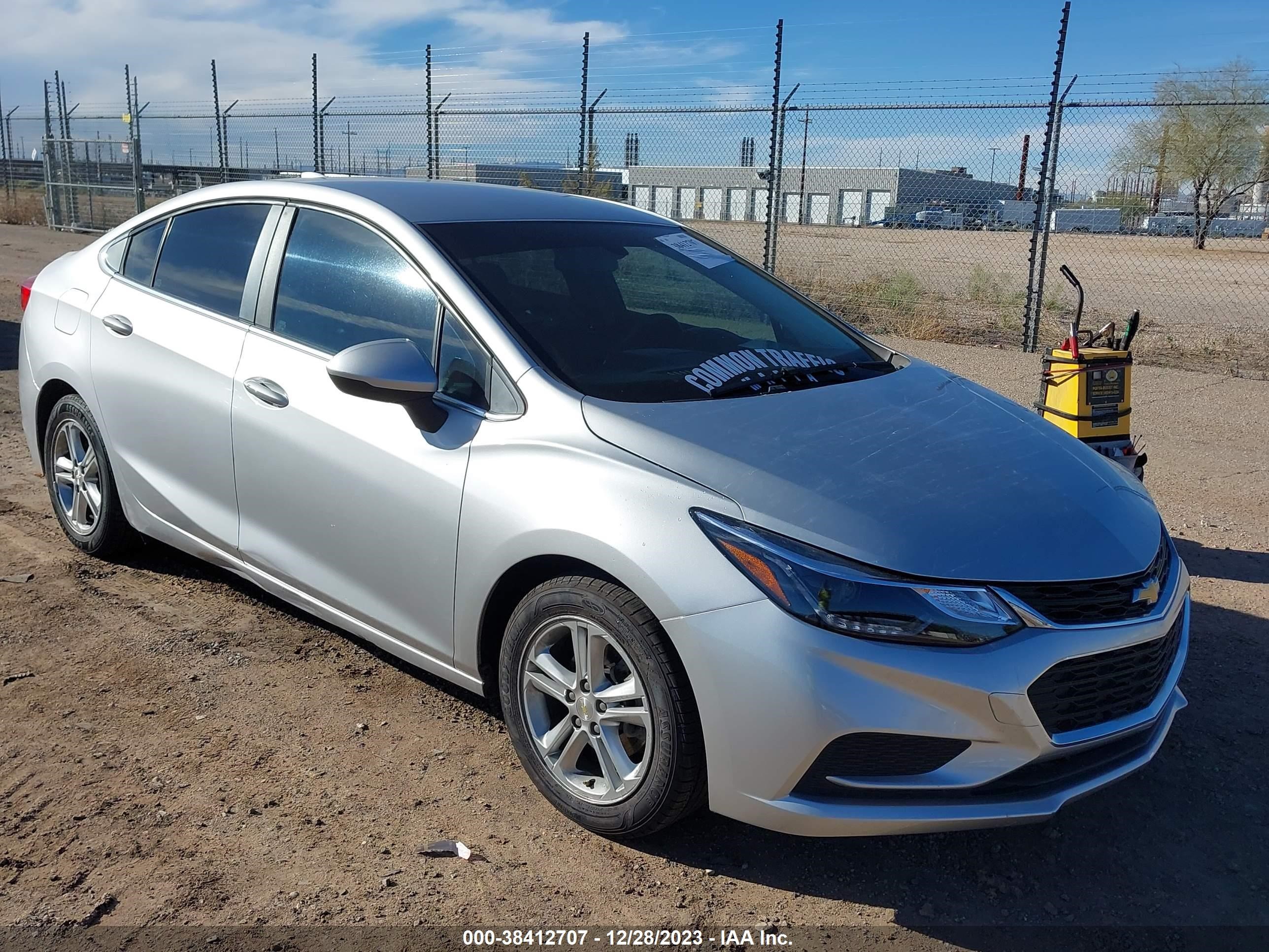 CHEVROLET CRUZE 2017 1g1be5sm6h7216468