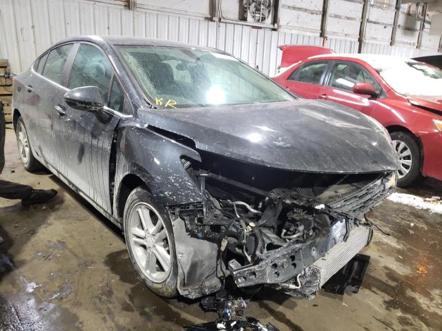 CHEVROLET CRUZE 2018 1g1be5sm6j7121754