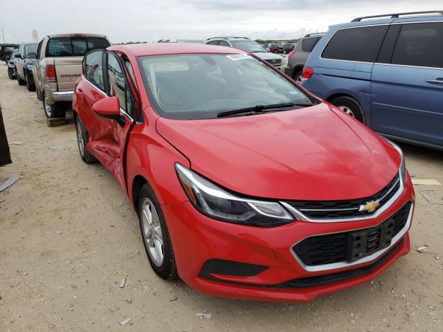 CHEVROLET CRUZE LT 2018 1g1be5sm6j7165107