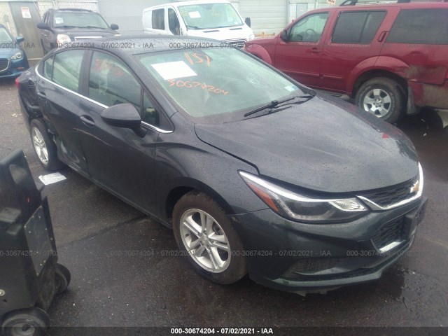 CHEVROLET CRUZE 2018 1g1be5sm6j7165463