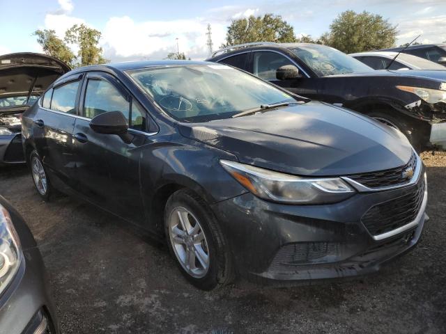 CHEVROLET CRUZE LT 2018 1g1be5sm6j7165561