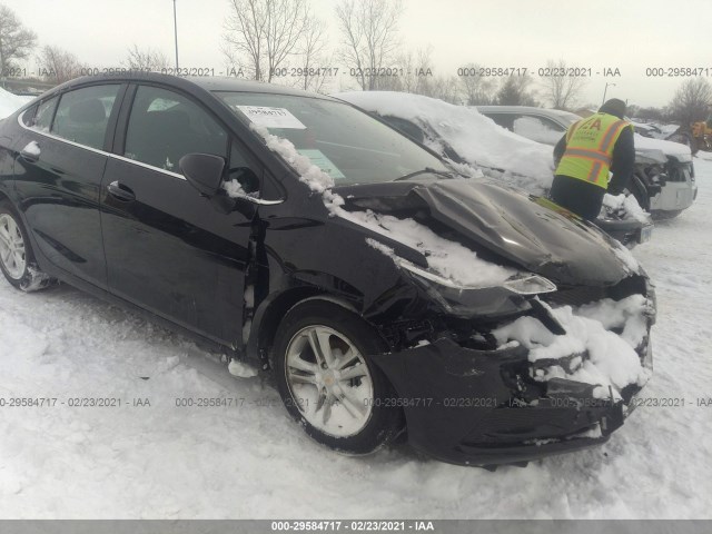 CHEVROLET CRUZE 2018 1g1be5sm6j7166886