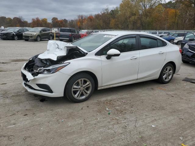 CHEVROLET CRUZE 2018 1g1be5sm6j7167889