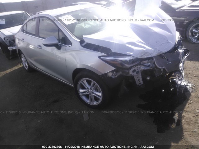 CHEVROLET CRUZE 2018 1g1be5sm6j7172266