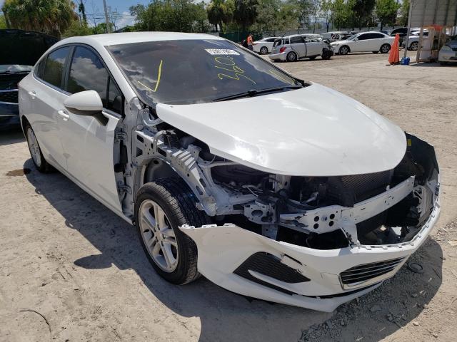 CHEVROLET CRUZE LT 2018 1g1be5sm6j7177306