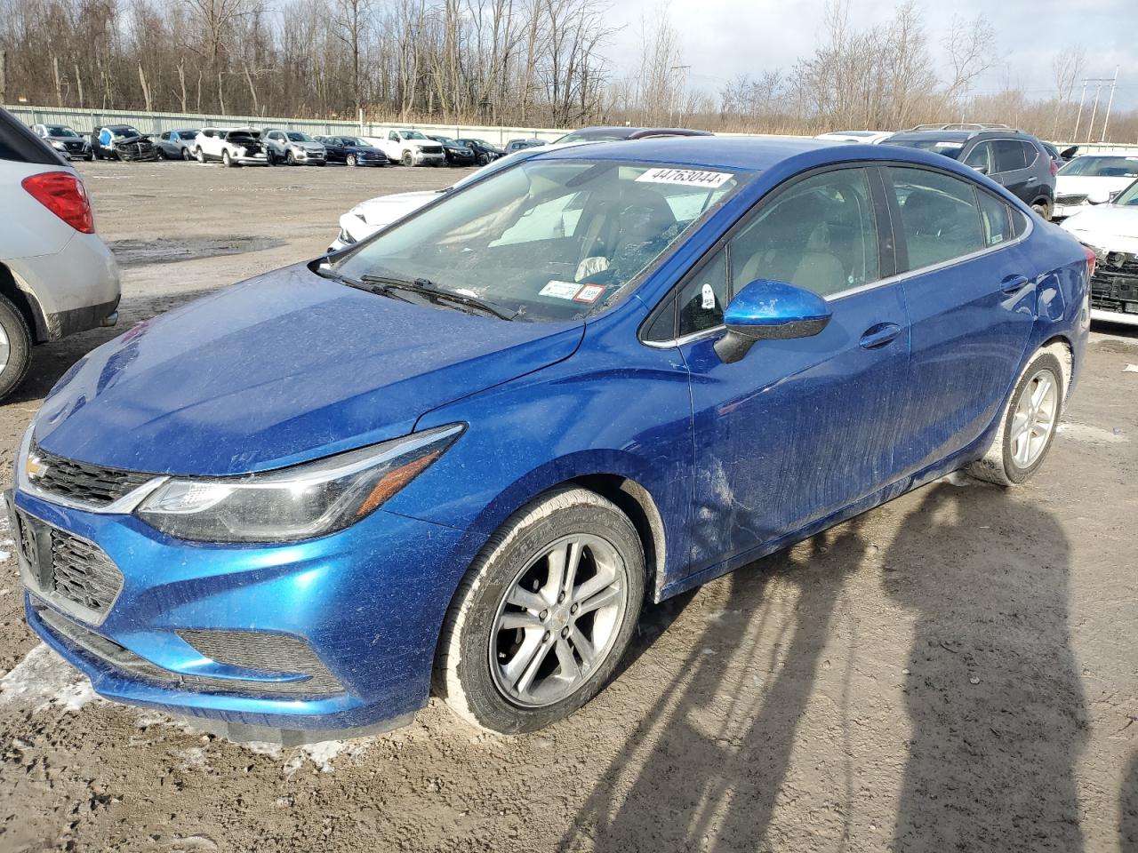 CHEVROLET CRUZE 2018 1g1be5sm6j7196390