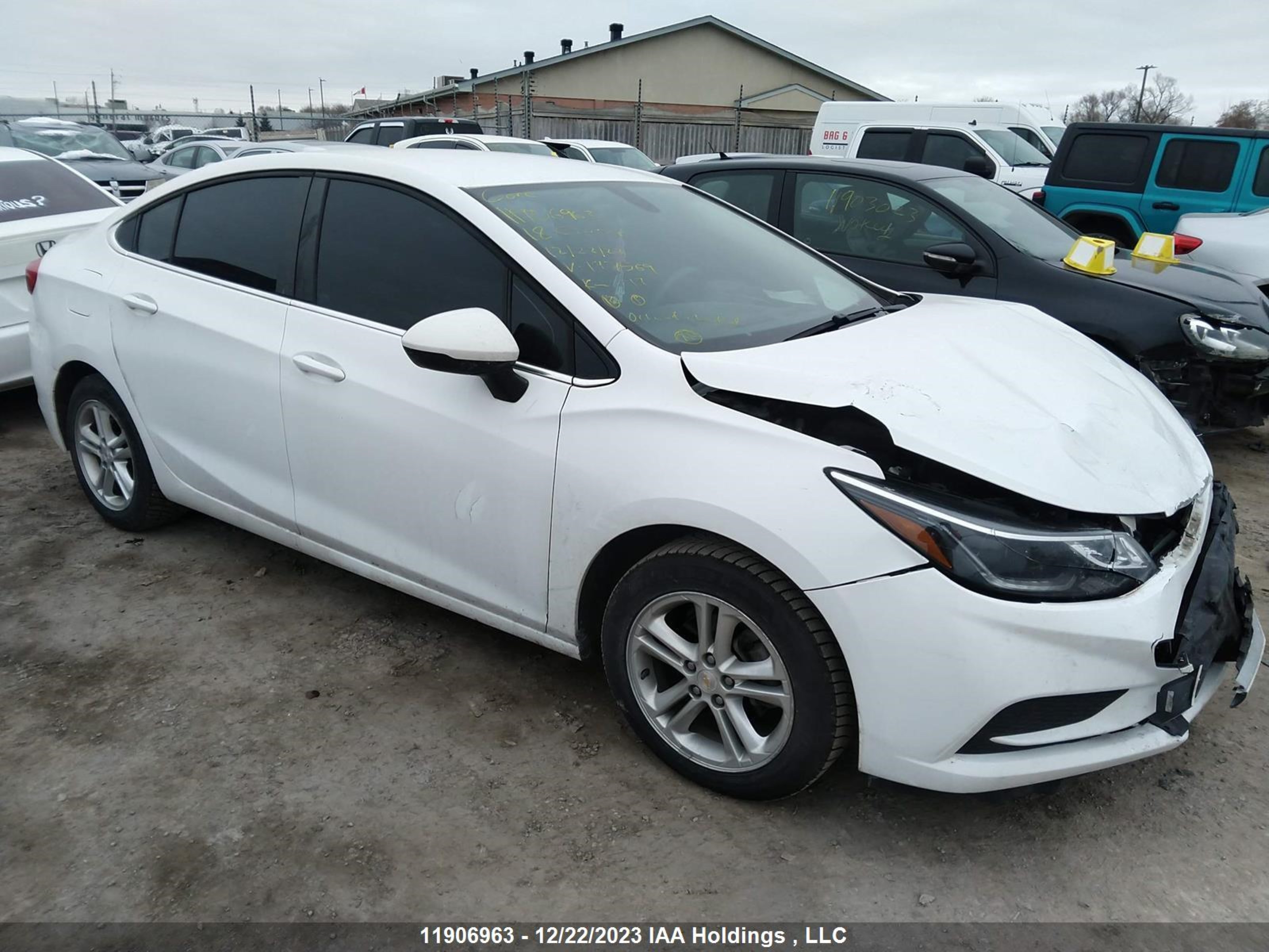 CHEVROLET CRUZE 2018 1g1be5sm6j7197569