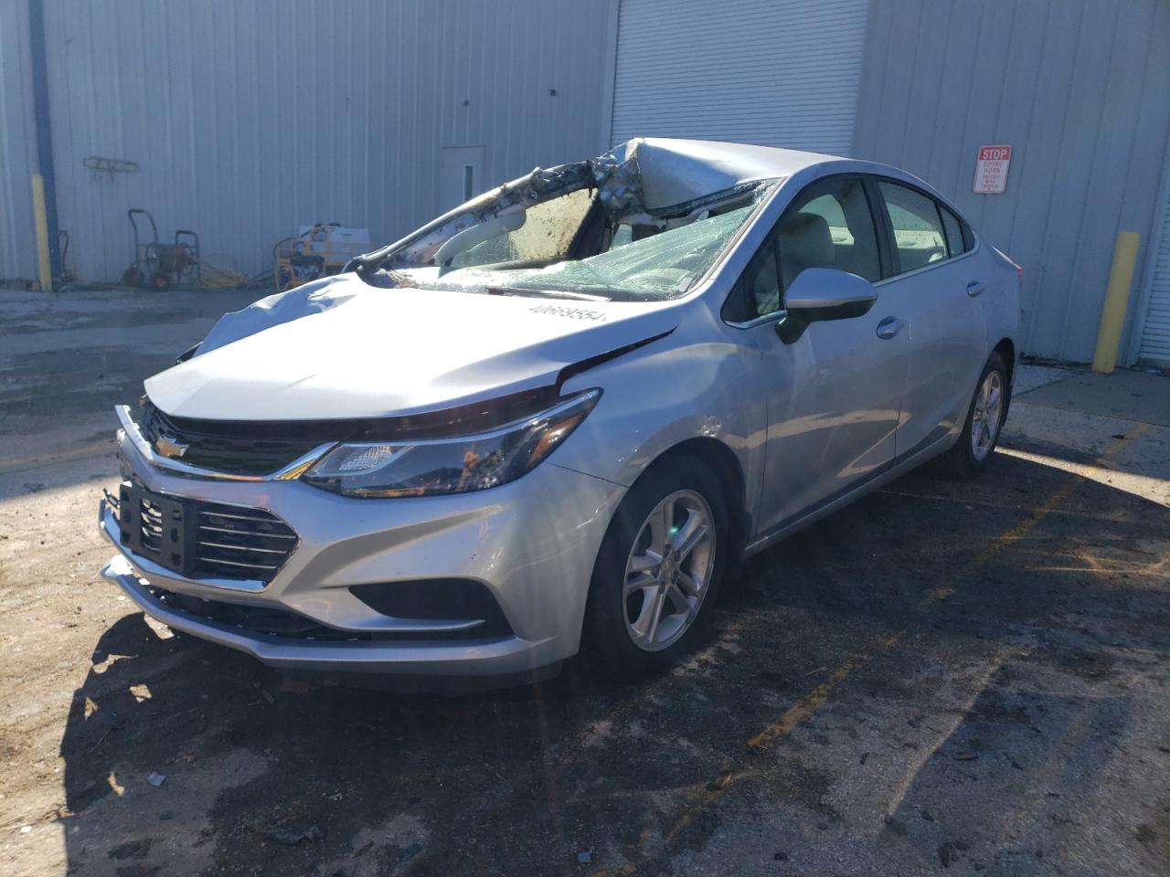 CHEVROLET CRUZE 2018 1g1be5sm6j7214001