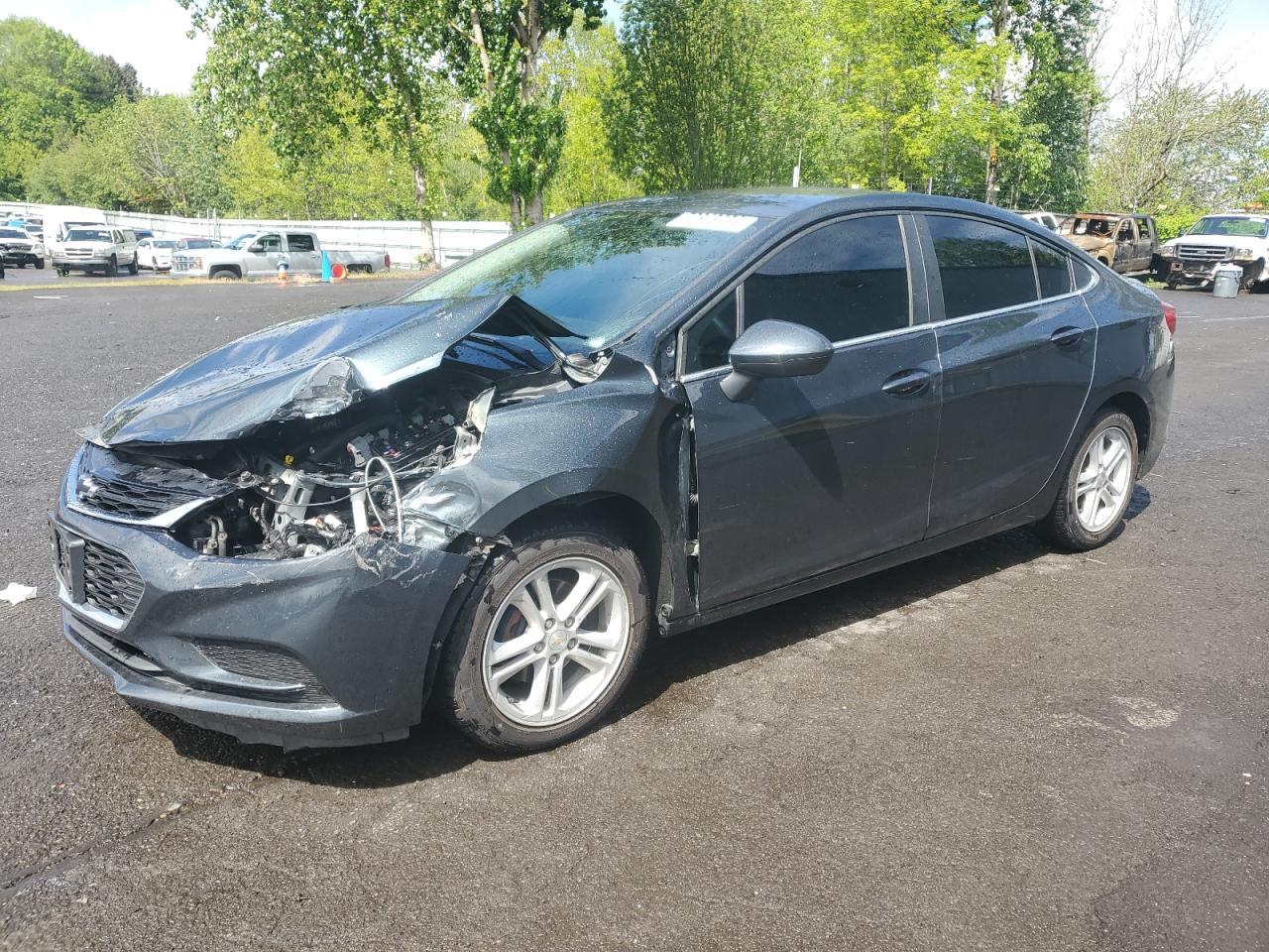 CHEVROLET CRUZE 2018 1g1be5sm6j7219148