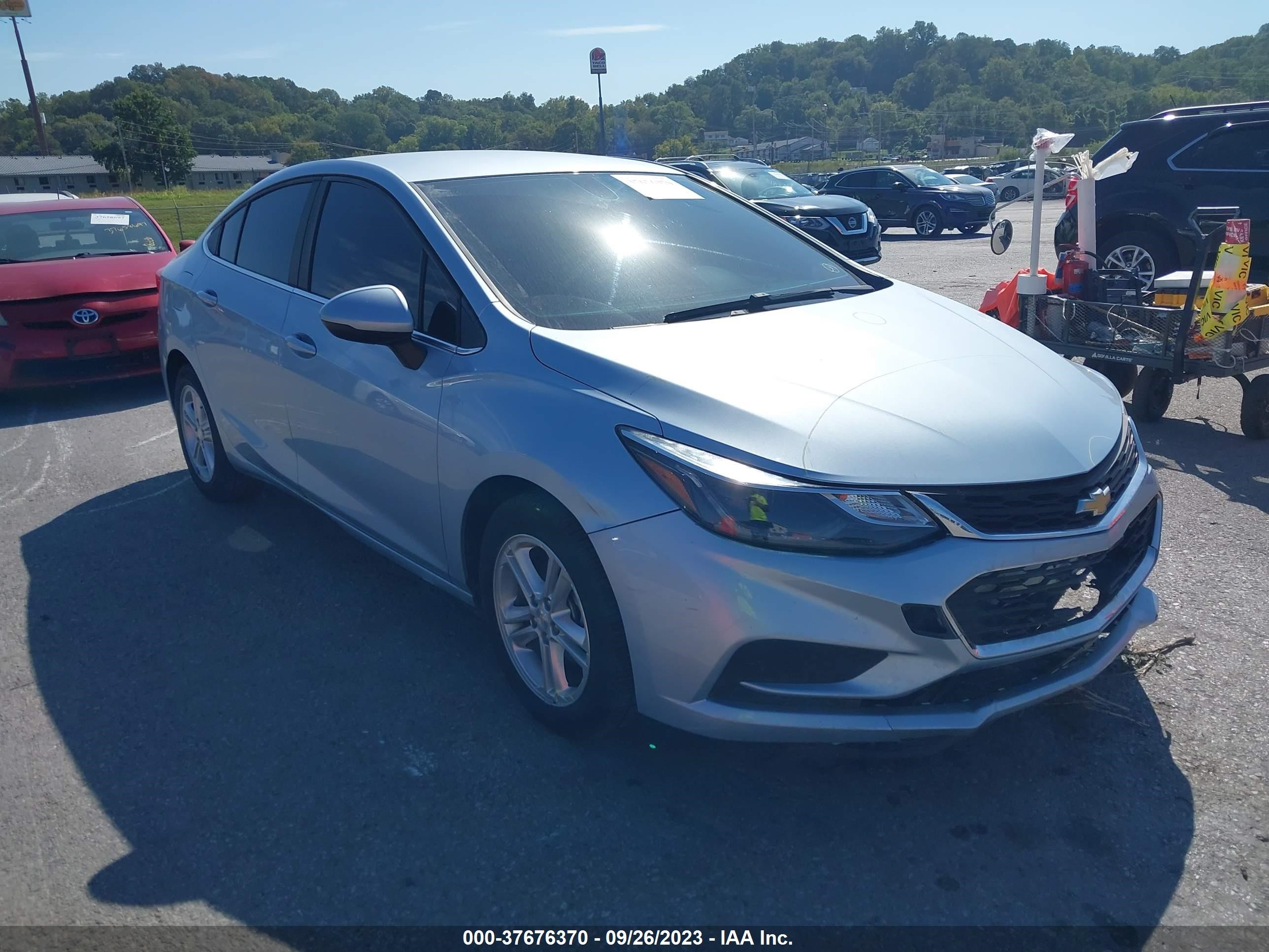 CHEVROLET CRUZE 2017 1g1be5sm7h7152442