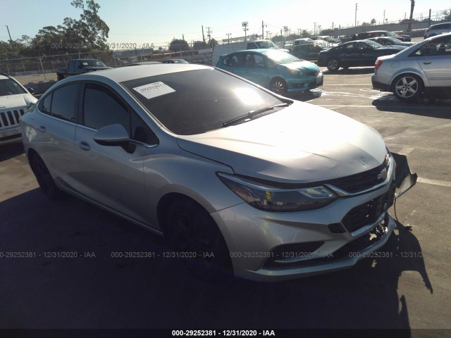 CHEVROLET CRUZE 2018 1g1be5sm7j7111878