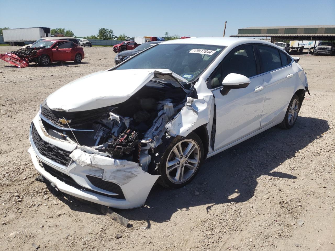 CHEVROLET CRUZE 2018 1g1be5sm7j7122752