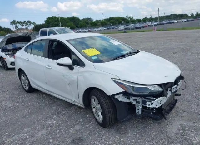 CHEVROLET CRUZE 2018 1g1be5sm7j7132293