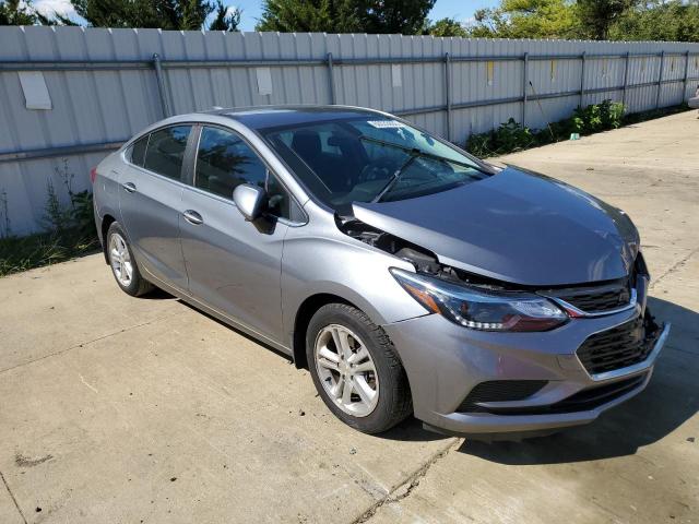 CHEVROLET CRUZE LT 2018 1g1be5sm7j7138871