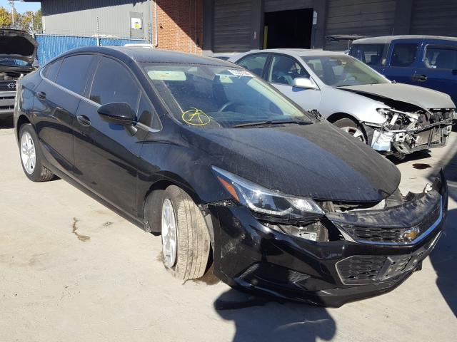 CHEVROLET CRUZE LT 2018 1g1be5sm7j7141897