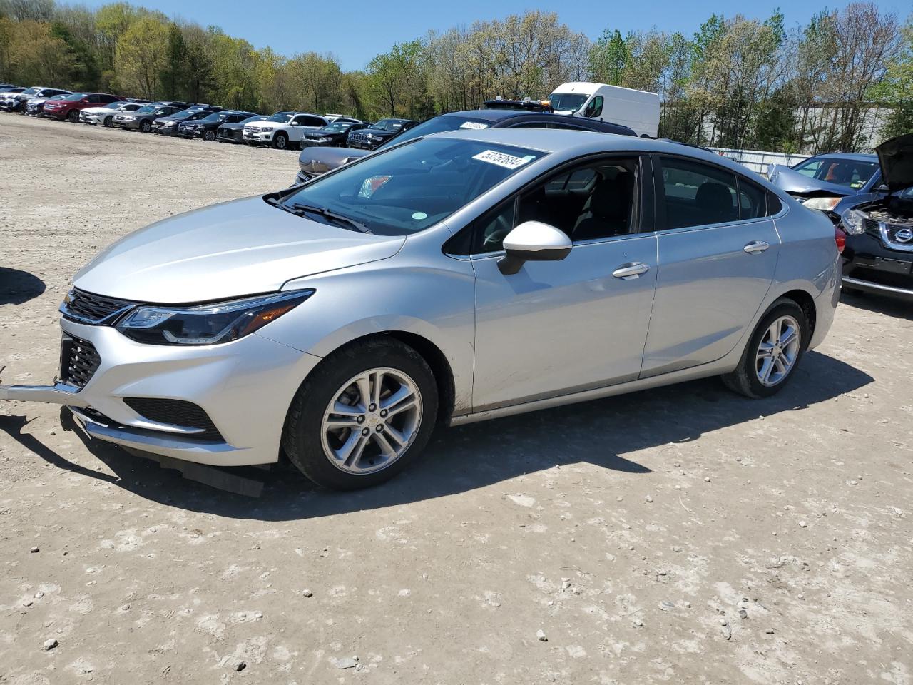 CHEVROLET CRUZE 2018 1g1be5sm7j7145545