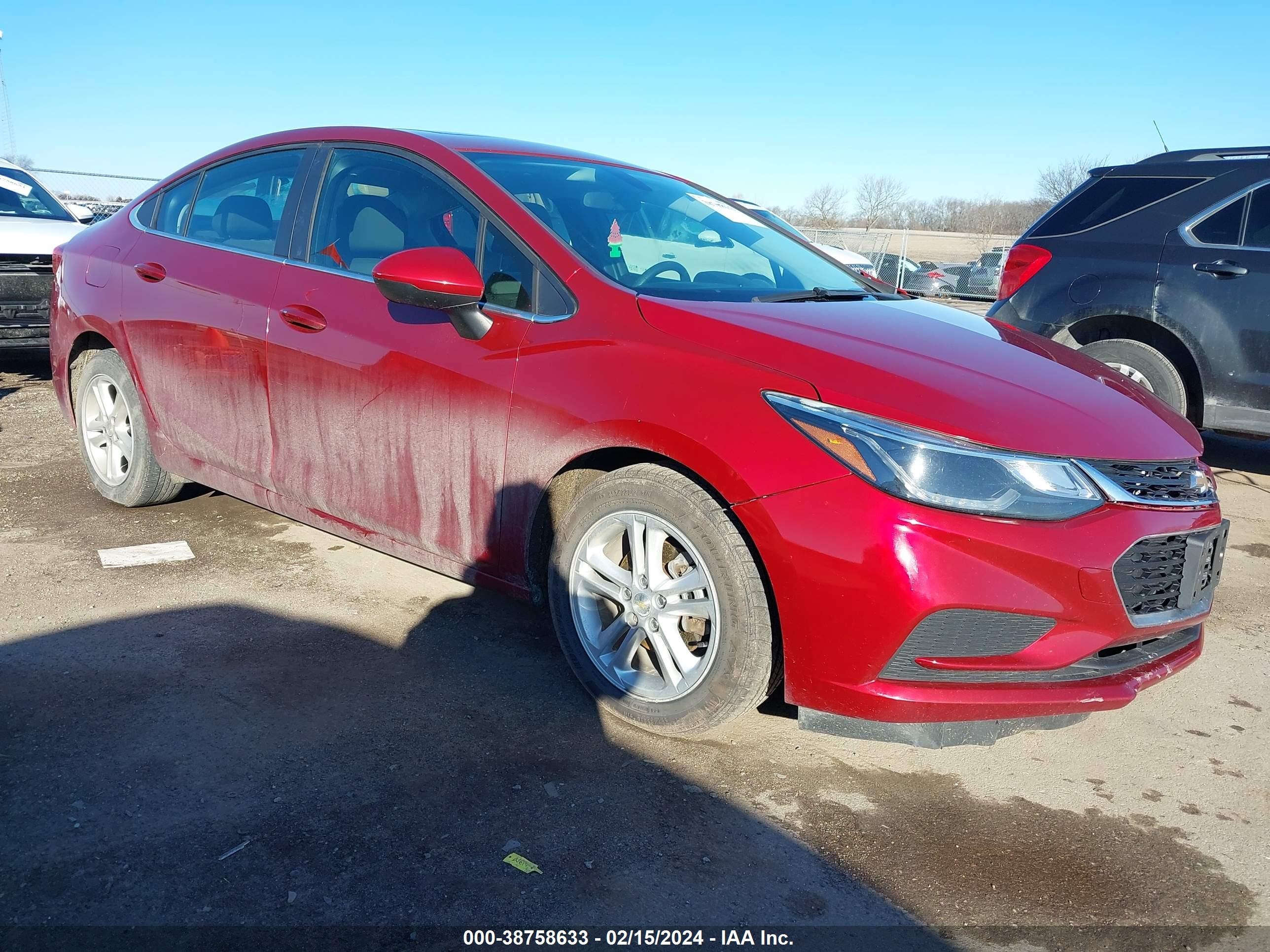 CHEVROLET CRUZE 2018 1g1be5sm7j7146646