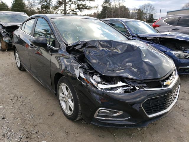 CHEVROLET CRUZE LT 2018 1g1be5sm7j7152866