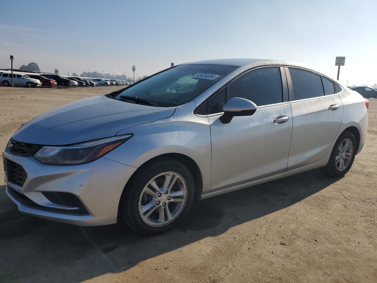 CHEVROLET CRUZE 2018 1g1be5sm7j7153239